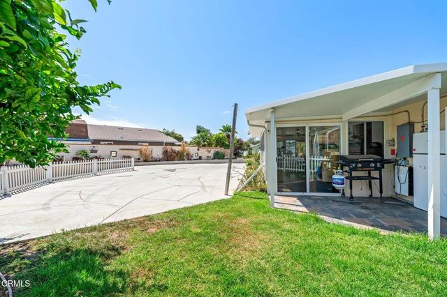 6994 Swan Street, Ventura, CA 93003