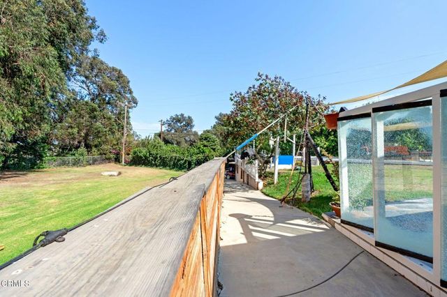 6994 Swan Street, Ventura, CA 93003