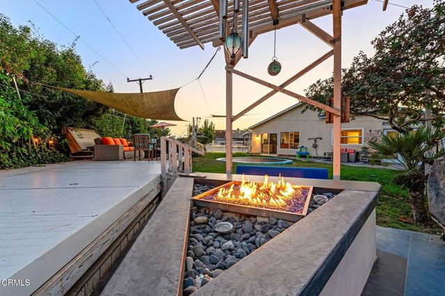 6994 Swan Street, Ventura, CA 93003