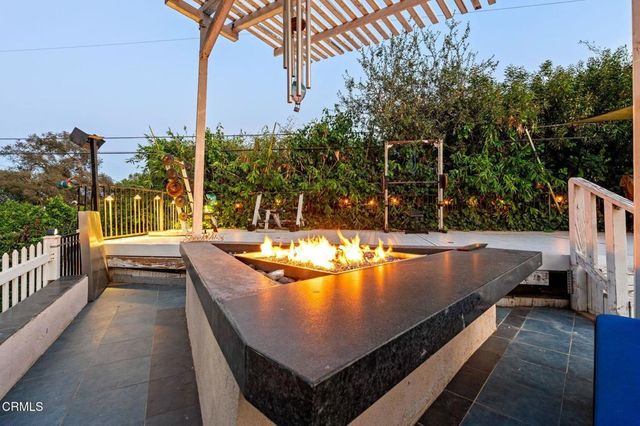 6994 Swan Street, Ventura, CA 93003