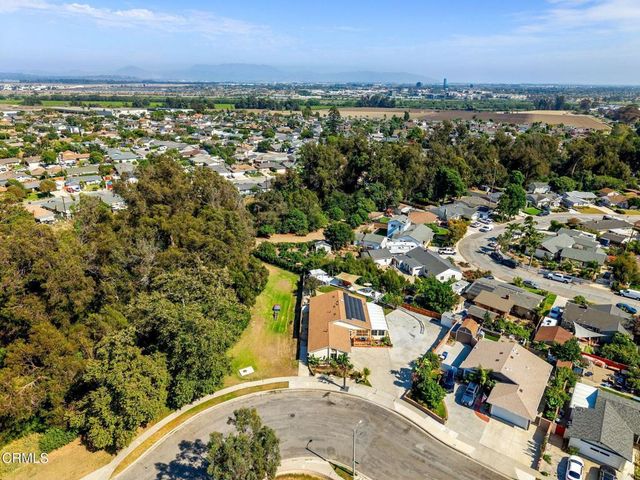 6994 Swan Street, Ventura, CA 93003