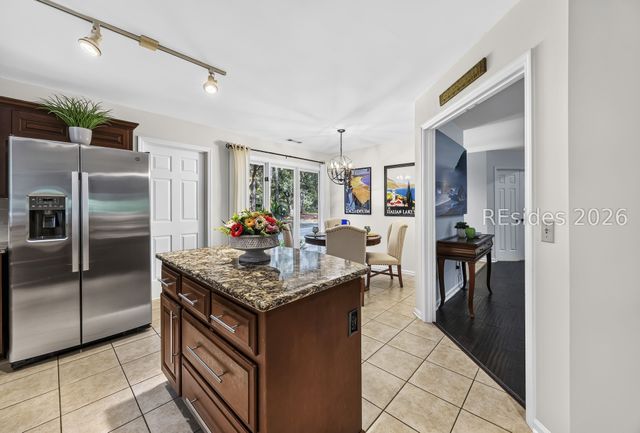 9 Water Thrush Pl, Hilton Head Island, SC 29926