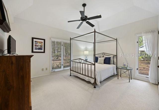 9 Water Thrush Pl, Hilton Head Island, SC 29926