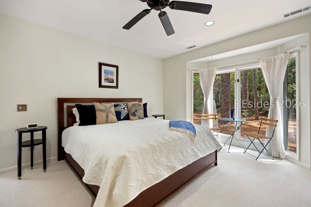 9 Water Thrush Pl, Hilton Head Island, SC 29926