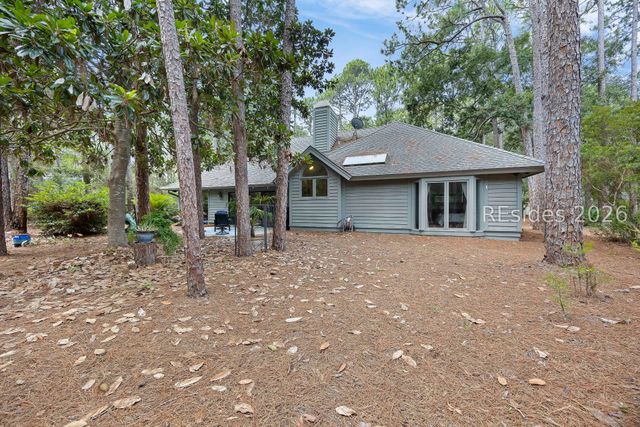 9 Water Thrush Pl, Hilton Head Island, SC 29926