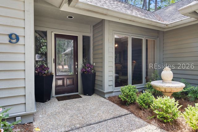 9 Water Thrush Pl, Hilton Head Island, SC 29926