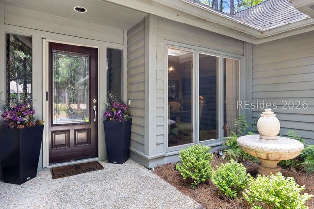 9 Water Thrush Pl, Hilton Head Island, SC 29926