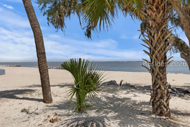 9 Water Thrush Pl, Hilton Head Island, SC 29926