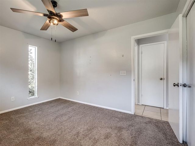 8900 S Hillcrest Drive, Oklahoma City, OK 73159