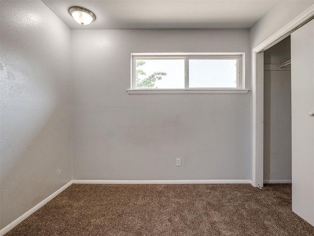 8900 S Hillcrest Drive, Oklahoma City, OK 73159