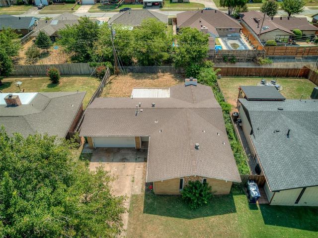 8900 S Hillcrest Drive, Oklahoma City, OK 73159