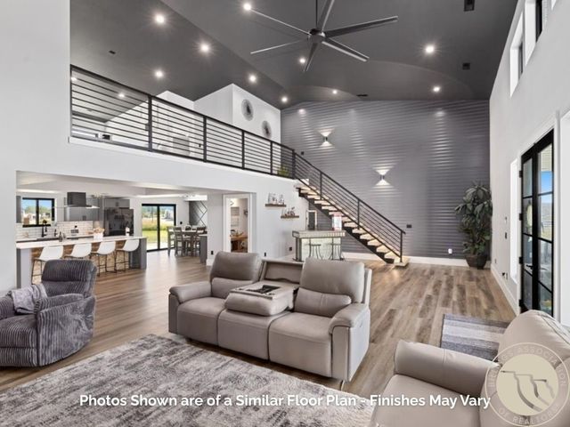 2517 Whisper Wind WAY, Billings, MT 59106