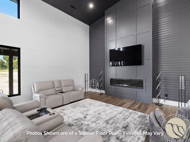 2517 Whisper Wind WAY, Billings, MT 59106