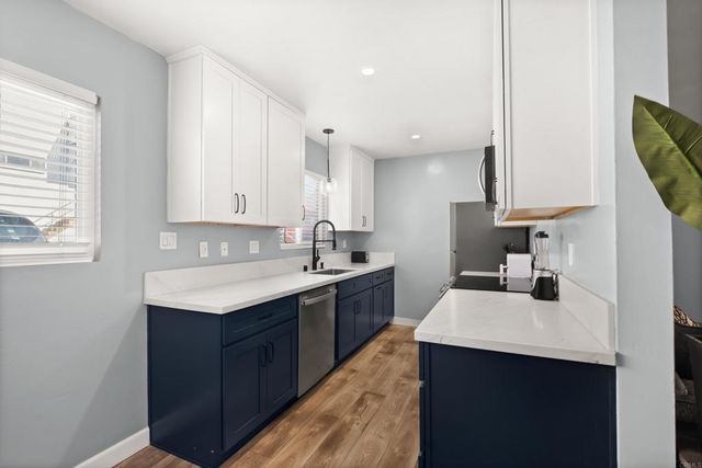 5510 Adelaide Avenue 3, San Diego, CA 92115