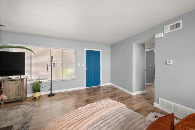 5510 Adelaide Avenue 3, San Diego, CA 92115