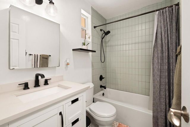 5510 Adelaide Avenue 3, San Diego, CA 92115