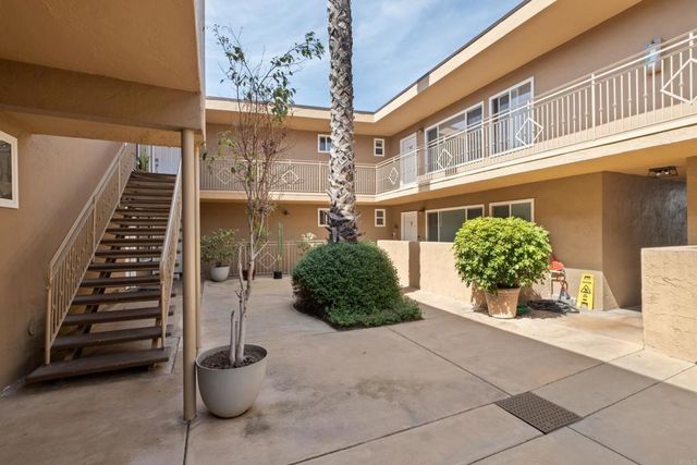 5510 Adelaide Avenue 3, San Diego, CA 92115