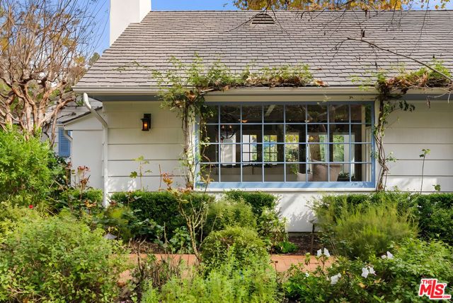 11948 S Saltair Terrace, Los Angeles, CA 90049