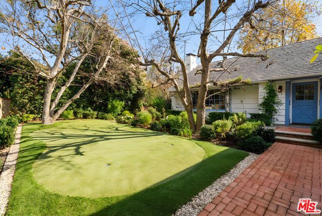 11948 S Saltair Terrace, Los Angeles, CA 90049