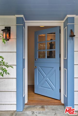 11948 S Saltair Terrace, Los Angeles, CA 90049