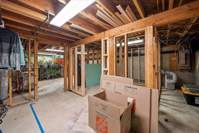15908 N Azure Dr, Spokane, WA 99208
