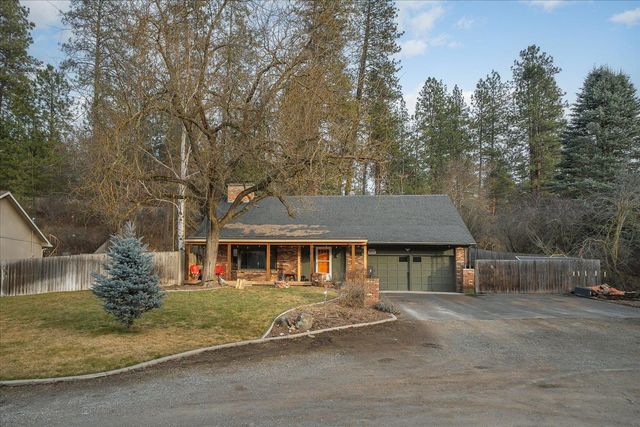 15908 N Azure Dr, Spokane, WA 99208