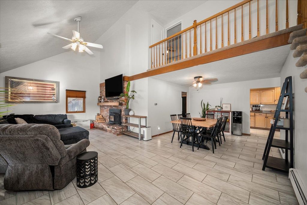 15908 N Azure Dr, Spokane, WA 99208 photo 5
