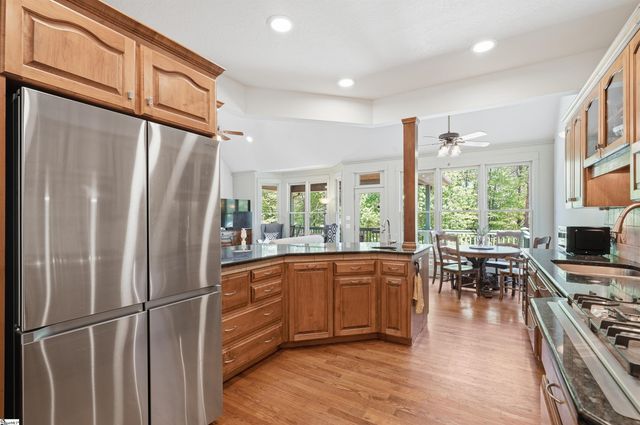 2190 Landrum Mill Road, Campobello, SC 29322