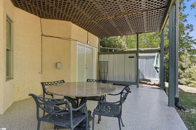 2190 Landrum Mill Road, Campobello, SC 29322