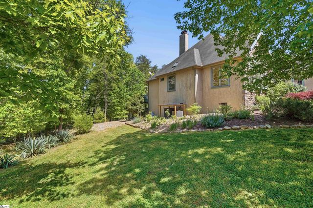 2190 Landrum Mill Road, Campobello, SC 29322