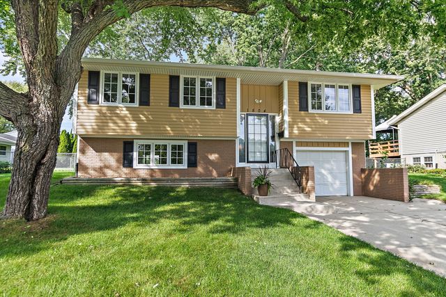1804 Syracuse Lane, Schaumburg, IL 60193