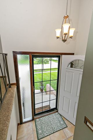 1804 Syracuse Lane, Schaumburg, IL 60193