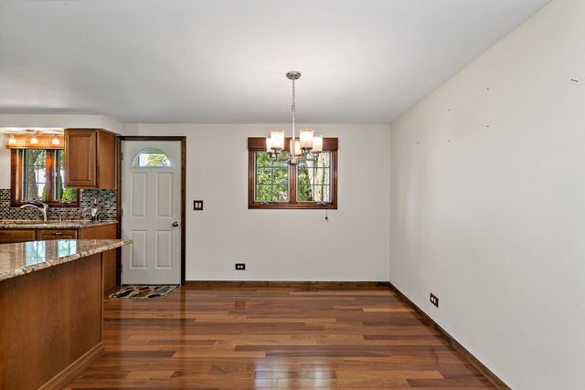1804 Syracuse Lane, Schaumburg, IL 60193