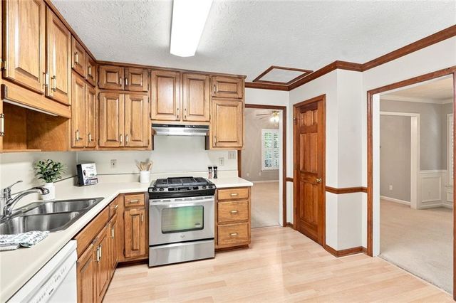 4816 Westbourne Drive, Powder Springs, GA 30127