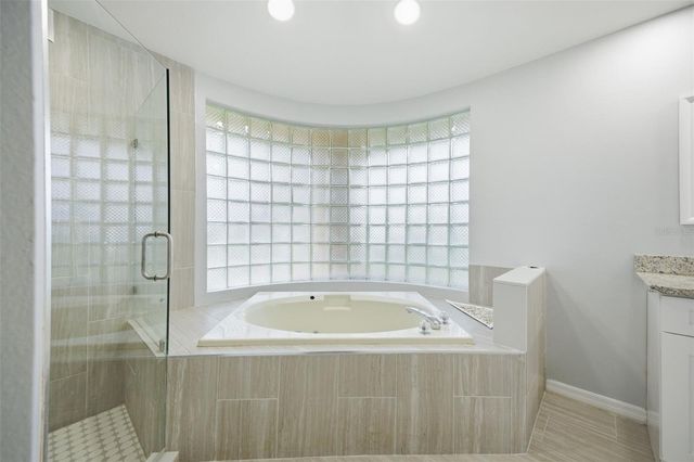 504 STRATFIELD DRIVE, Lutz, FL 33549