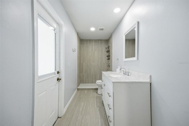 504 STRATFIELD DRIVE, Lutz, FL 33549