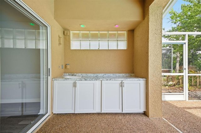 504 STRATFIELD DRIVE, Lutz, FL 33549