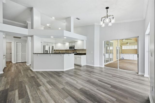 504 STRATFIELD DRIVE, Lutz, FL 33549