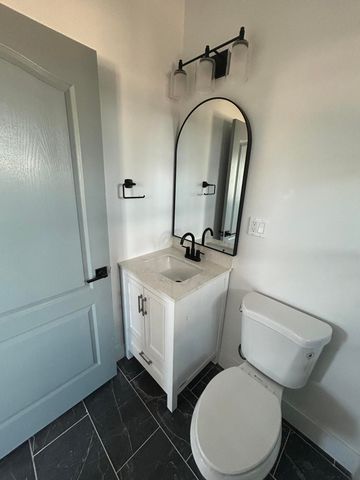 8225 Dogwood Avenue, California City, CA 93505