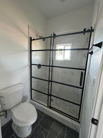 8225 Dogwood Avenue, California City, CA 93505