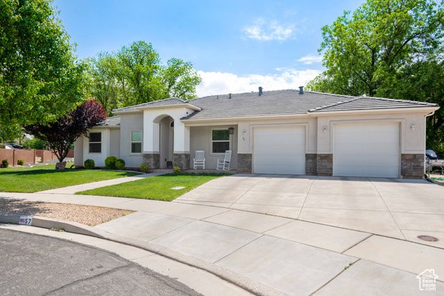 57 W 180 S, La Verkin, UT 84745