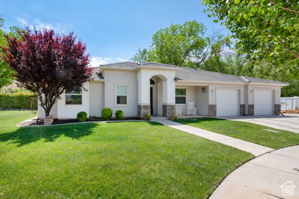 57 W 180 S, La Verkin, UT 84745