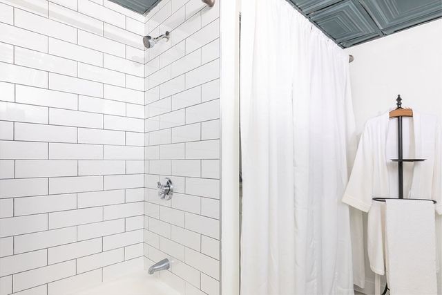 111 Foster 416, Peabody, MA 01960
