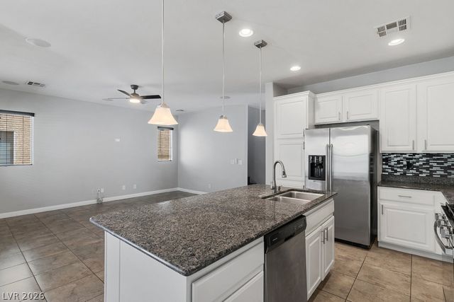 5016 Crimson Mare Road, Las Vegas, NV 89139