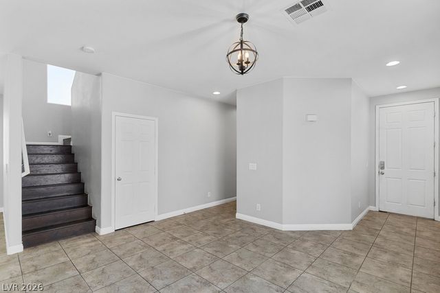 5016 Crimson Mare Road, Las Vegas, NV 89139