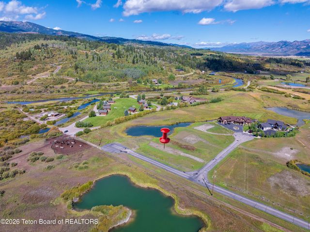 43 RIVER TRAIL Circle, Alpine, WY 83128 property photo