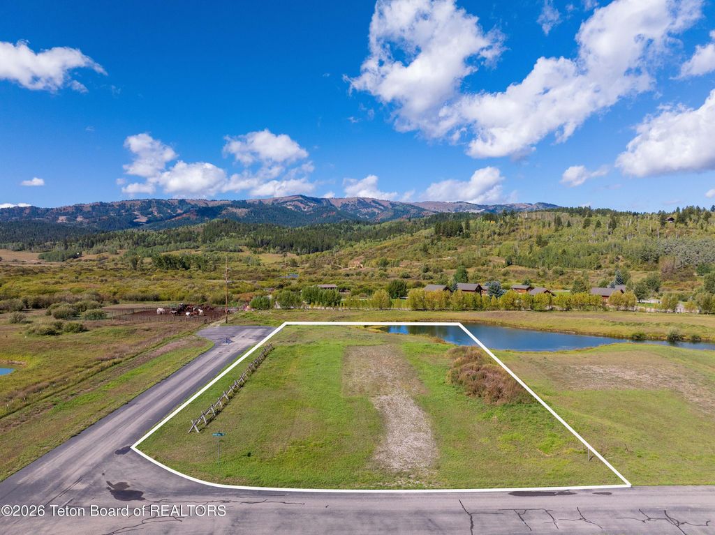 43 RIVER TRAIL Circle, Alpine, WY 83128 photo 5