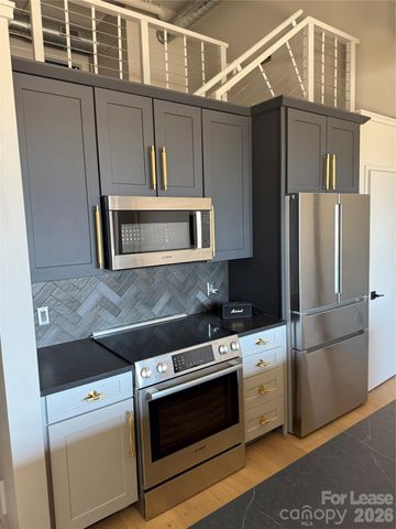 715 N Graham Street 207, Charlotte, NC 28202