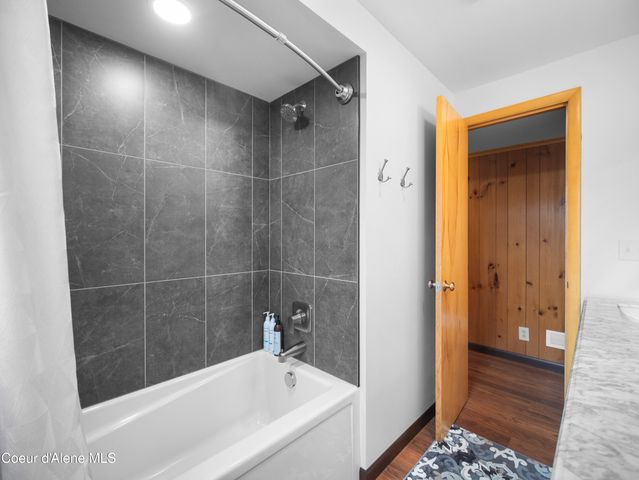 3330 E Ponderosa BLVD, Post Falls, ID 83854