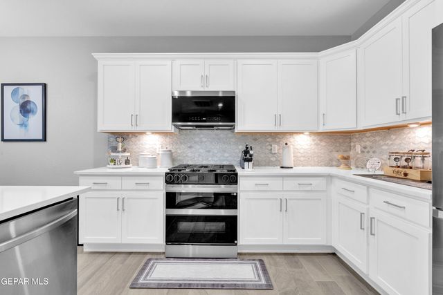 12781 Kingsbury Avenue, El Paso, TX 79928